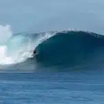 comment voyager avec sa planche de surf sans l abimer 1