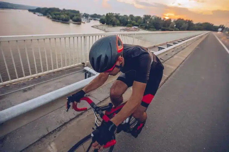 les equipements et accessoires indispensables pour cycliste 1